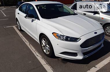 Седан Ford Fusion 2015 в Кривом Роге