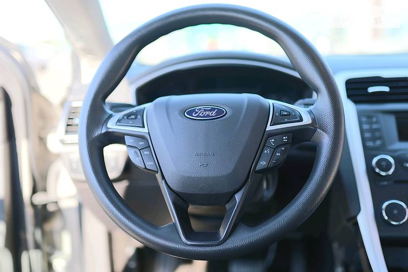 Седан Ford Fusion 2014 в Києві