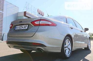 Седан Ford Fusion 2014 в Києві