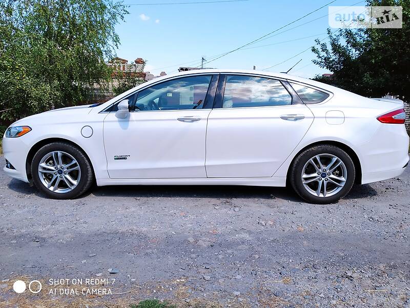 Седан Ford Fusion 2015 в Днепре