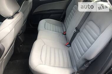 Седан Ford Fusion 2015 в 