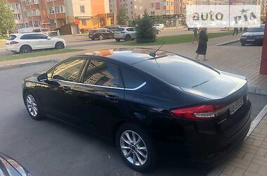 Седан Ford Fusion 2016 в Виннице