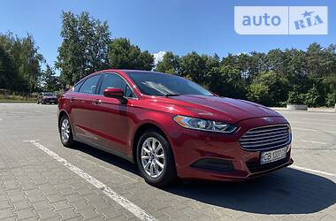 Седан Ford Fusion 2014 в Чернигове