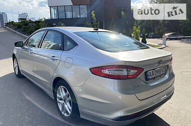 Седан Ford Fusion 2014 в Киеве