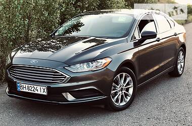 Седан Ford Fusion 2017 в 