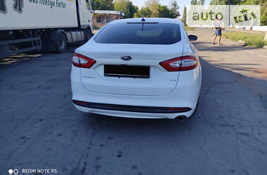 Седан Ford Fusion 2015 в Покровську