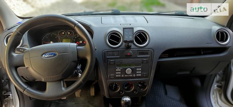 Універсал Ford Fusion 2008 в Косові