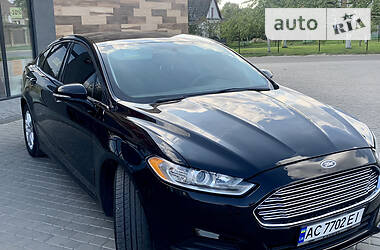 Седан Ford Fusion 2015 в Владимир-Волынском