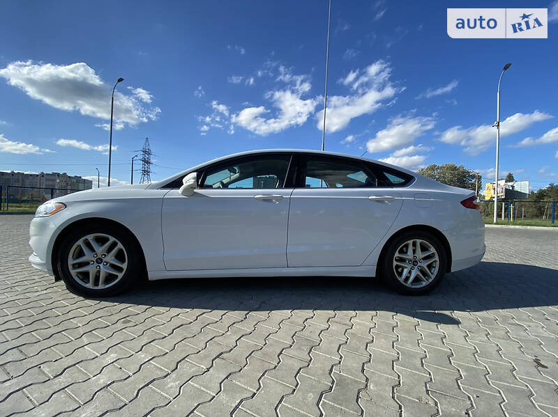 Ford Fusion 2014