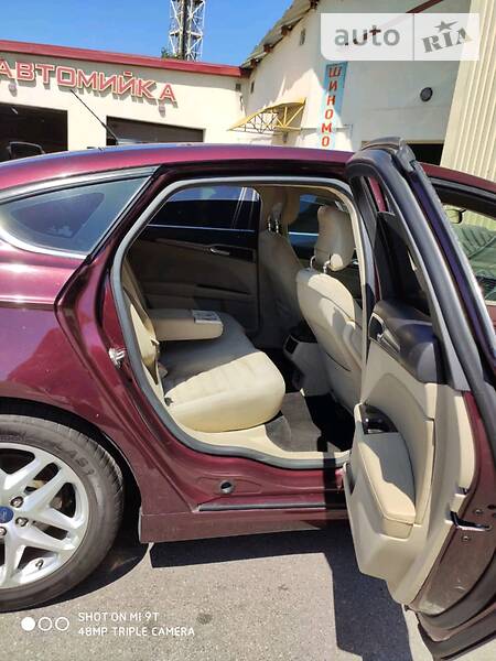 Седан Ford Fusion 2012 в Киеве