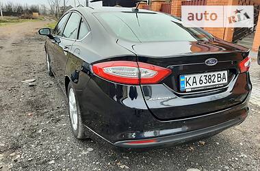 Седан Ford Fusion 2015 в Киеве