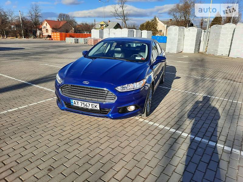 Седан Ford Fusion 2012 в Коломые