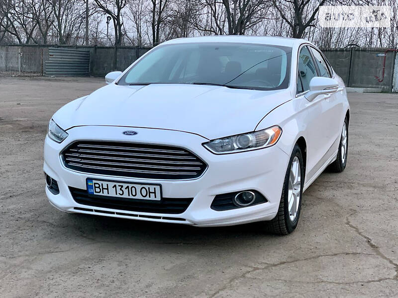 Ford fusion 2013 американец