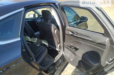 Седан Ford Fusion 2013 в 