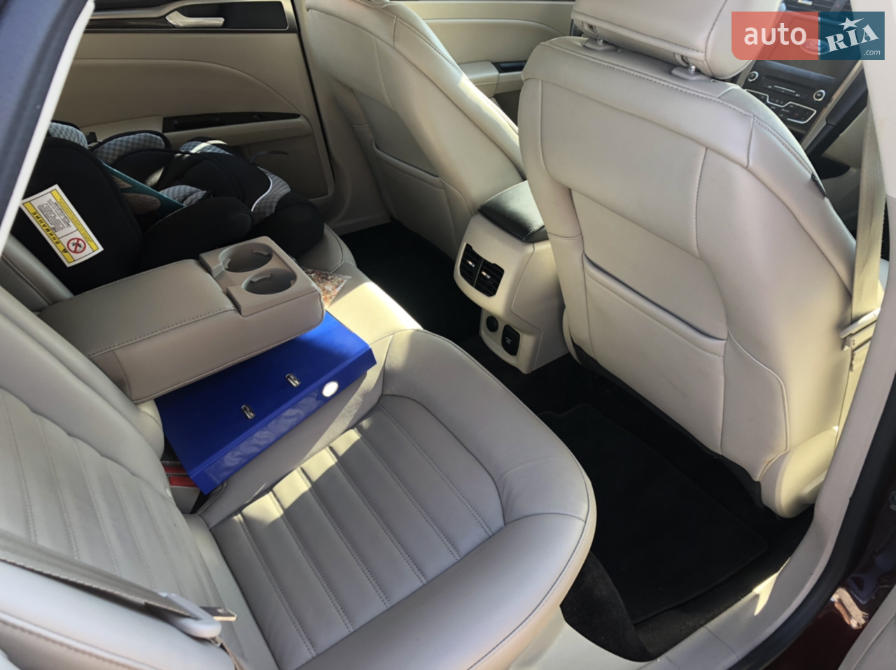 2016 Ford Fusion - мініатюра 11