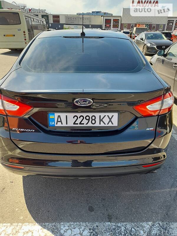 Седан Ford Fusion 2014 в Киеве