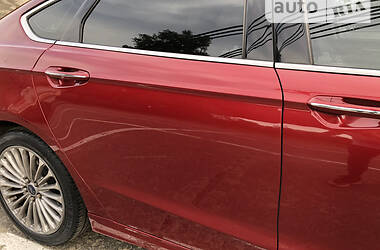 Седан Ford Fusion 2014 в 