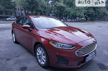 Седан Ford Fusion 2019 в Киеве