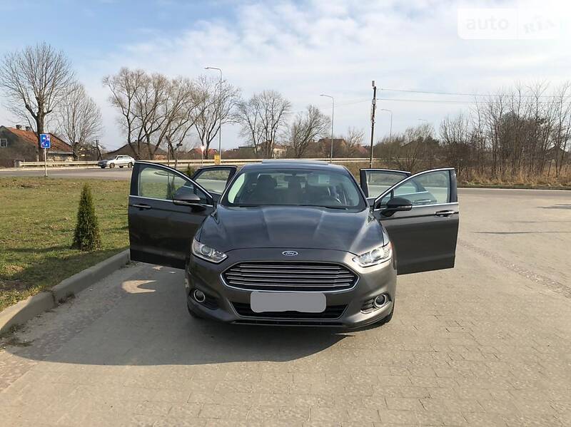 Седан Ford Fusion 2015 в Львове фото 3 Седан Ford Fusion 2015 в Львове