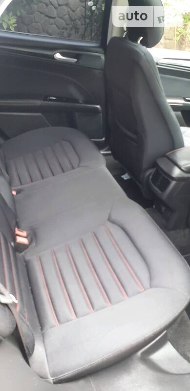 Седан Ford Fusion 2013 в Киеве