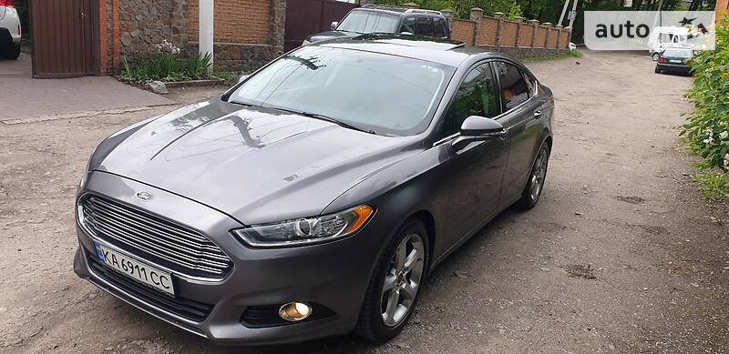 Седан Ford Fusion 2013 в Киеве
