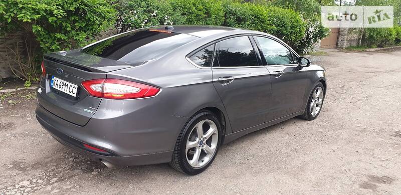 Седан Ford Fusion 2013 в Киеве