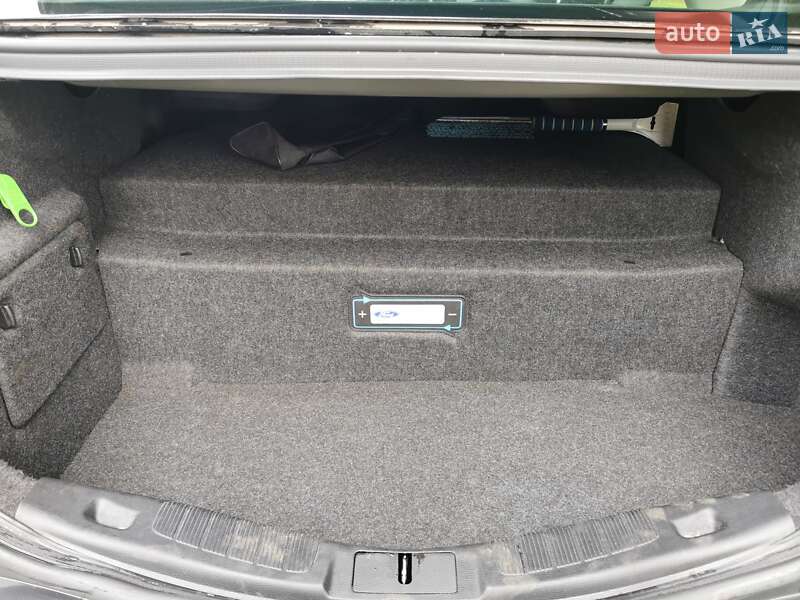 Седан Ford Fusion 2018 в Рівному