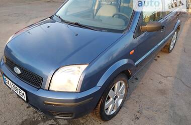 Хэтчбек Ford Fusion 2005 в 