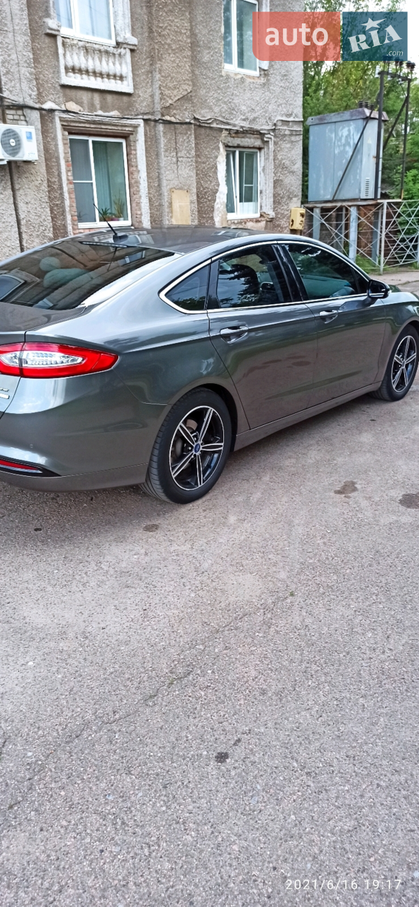 2013 Ford Fusion - мініатюра 18