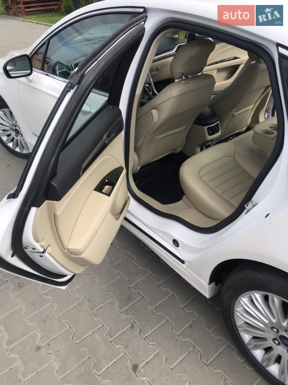 2013 Ford Fusion - мініатюра 14