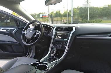 Седан Ford Fusion 2015 в Чернигове