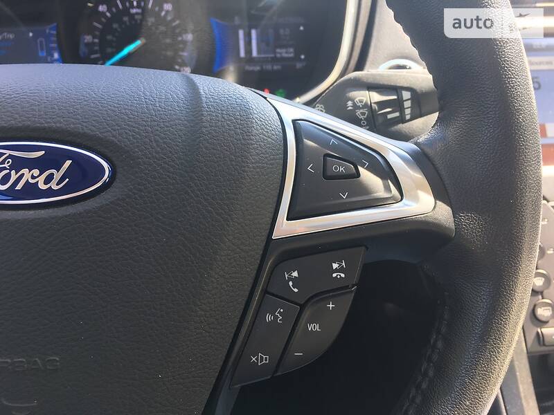 Седан Ford Fusion 2016 в Днепре