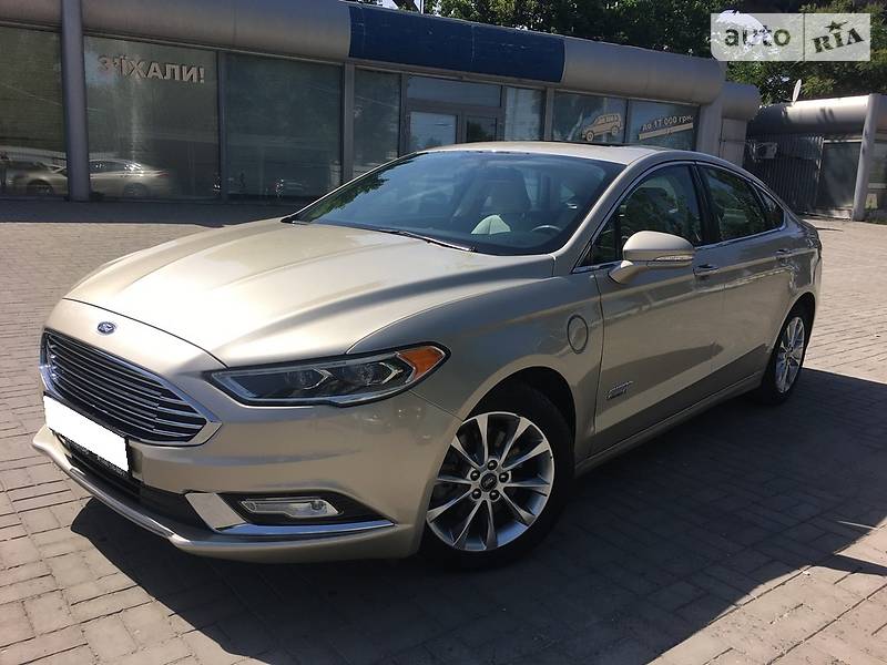 Седан Ford Fusion 2016 в Днепре