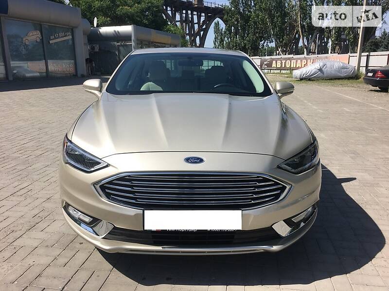 Седан Ford Fusion 2016 в Днепре