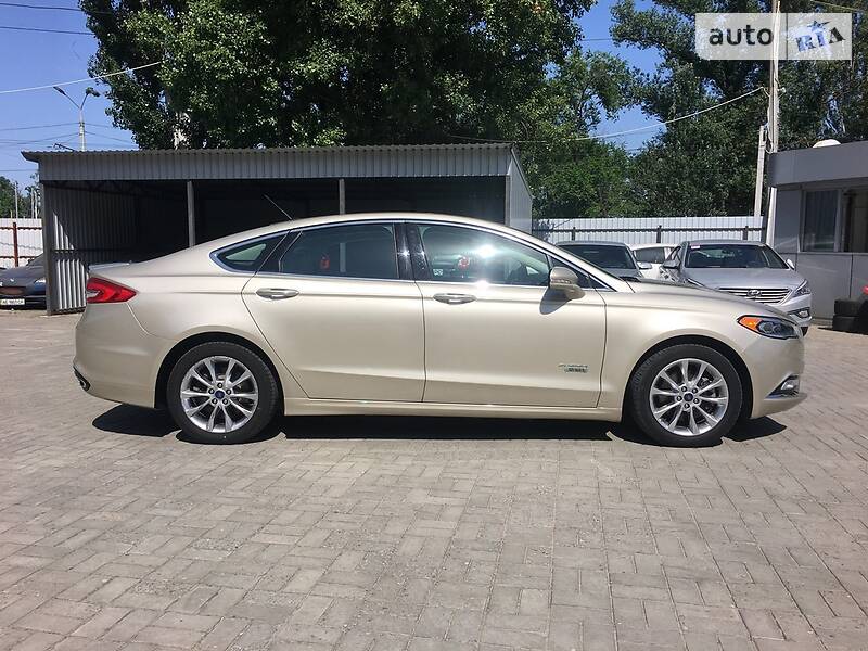 Седан Ford Fusion 2016 в Днепре