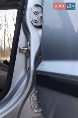 Хэтчбек Ford Fusion 2005 в Виннице