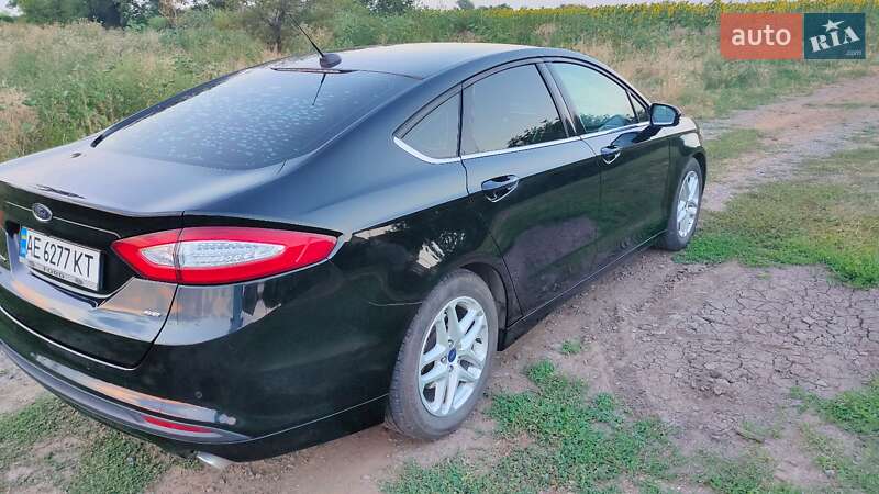 Седан Ford Fusion 2015 в Кривом Роге