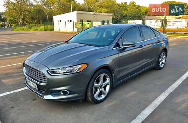 Седан Ford Fusion 2013 в Киеве