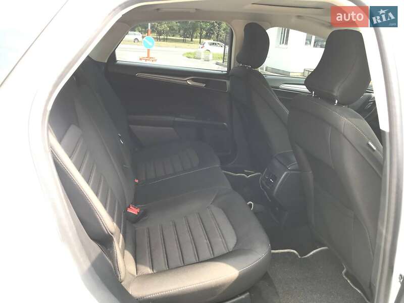 Седан Ford Fusion 2019 в Киеве