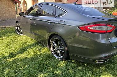 Седан Ford Fusion 2014 в 