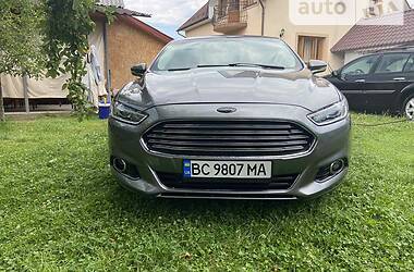 Седан Ford Fusion 2014 в 