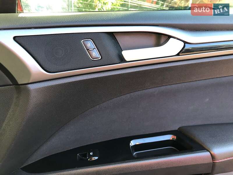 Седан Ford Fusion 2015 в Киеве фото 8 Седан Ford Fusion 2015 в Киеве