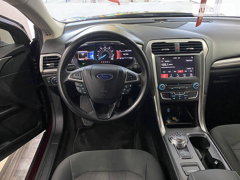 Седан Ford Fusion 2017 в Хмельницком