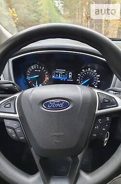 Седан Ford Fusion 2015 в Житомире