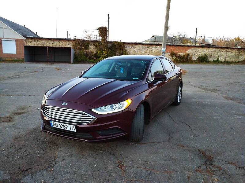 Ford Fusion SE