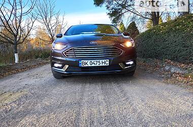 Седан Ford Fusion 2017 в Сарнах