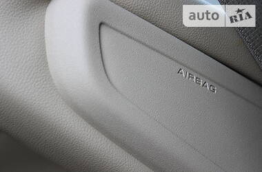 Седан Ford Fusion 2012 в 