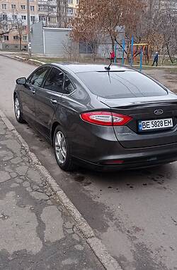 Седан Ford Fusion 2015 в Николаеве