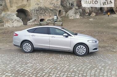 Седан Ford Fusion 2015 в Новій Каховці