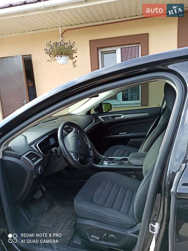 Седан Ford Fusion 2016 в Днепре